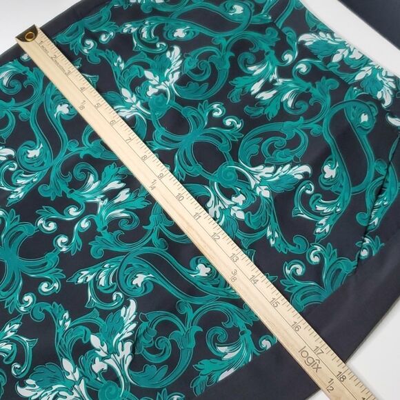 6 INC STRETCH CAREER POCKETS INTERNATIONAL CONCEPTS SKIRT GREEN BLACK MEDIUM - Picture 9 of 10